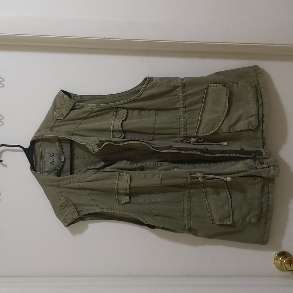 Per Se Olive Green Utility Vest